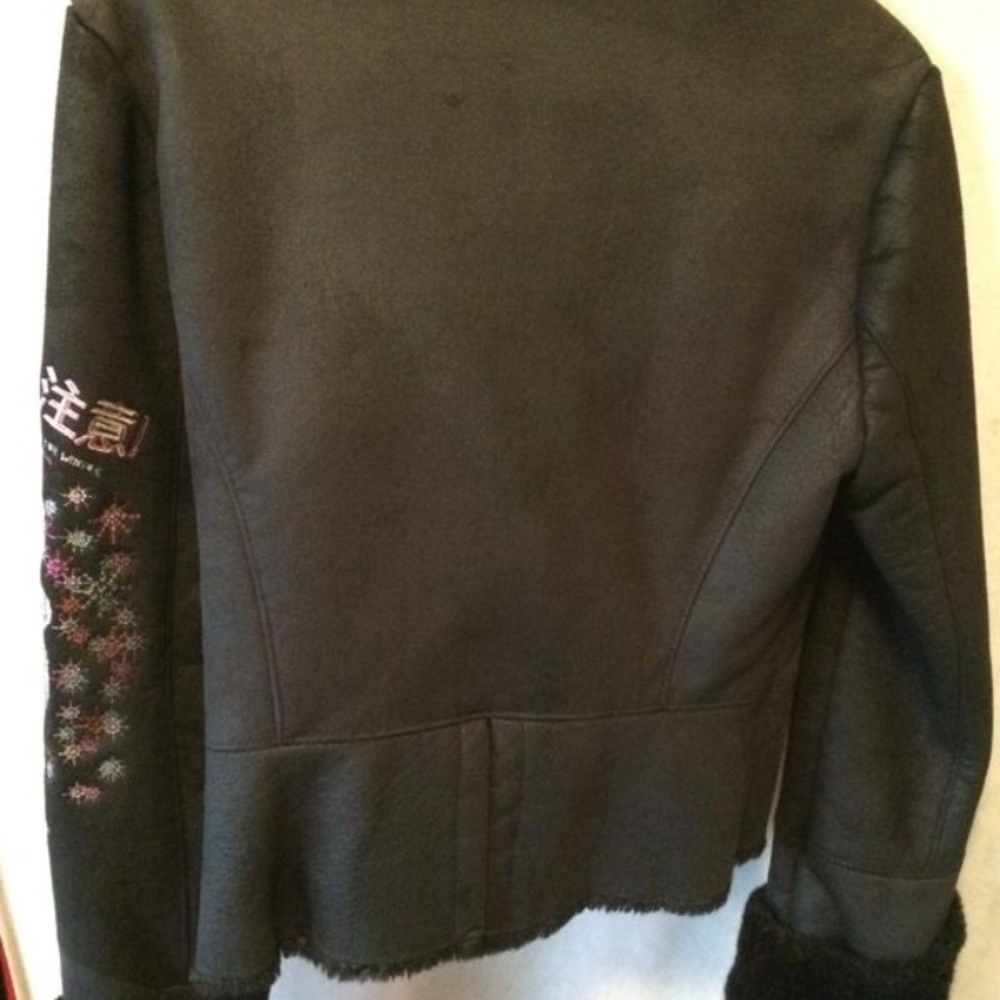 Jacket - Picture 4 of 5